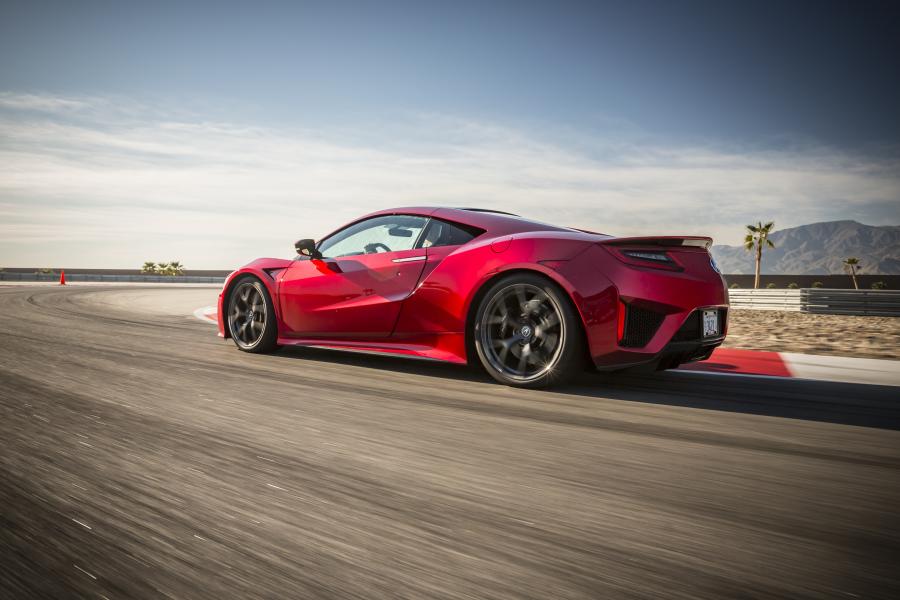  Acura NSX 2016 года  (NA) (фото 81 из 286)